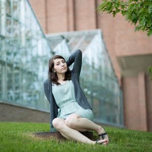 Meet your Posher, Sabrina